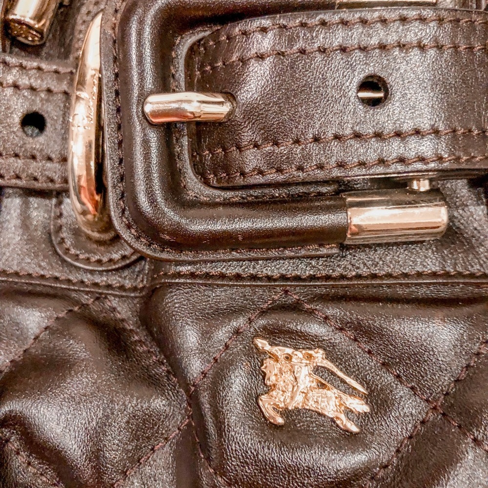 Burberry leather lead bag - Picture 7 of 7
